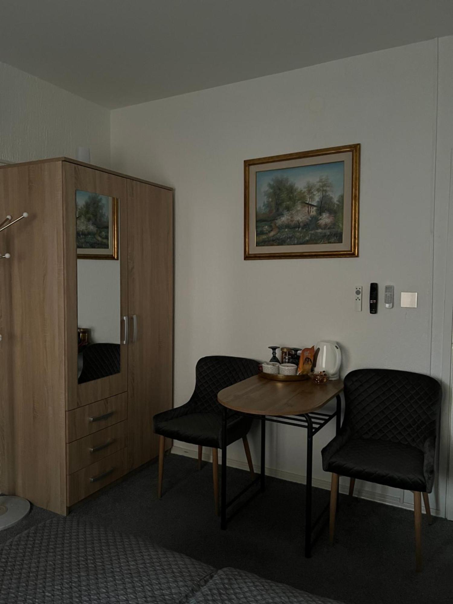 Luxrooms - Hotel Type With Private Jacuzzi Бйеловар Екстериор снимка